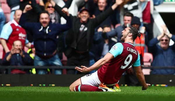 VIDEO: Andy Caroll hoàn tất cú hattrick vào lưới Arsenal