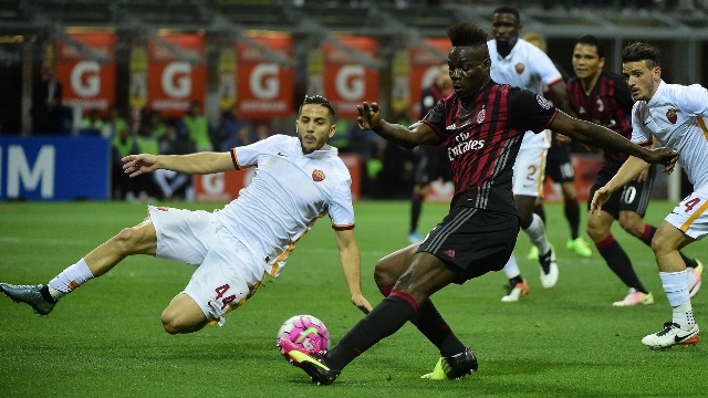 Video bàn thắng: AC Milan 1-3 Roma (Vòng 38 - Serie A)