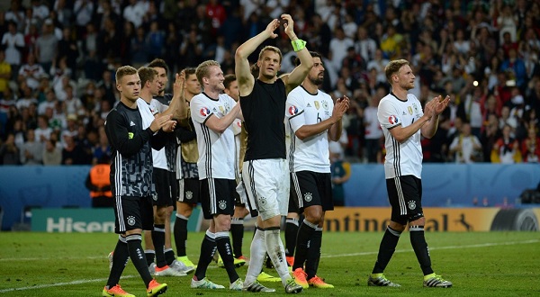 Chấm điểm trận Đức vs Ukraina: Ấn tượng Manuel Neuer