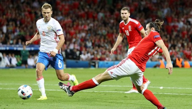 VIDEO: Bale vẩy má ngoài điệu nghệ nâng tỷ số lên 3-0 cho Xứ Wales