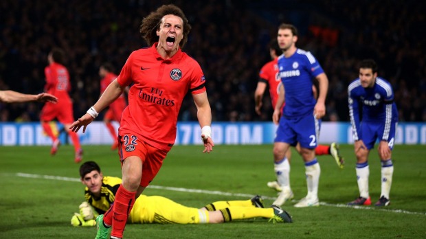 VIDEO: David Luiz từng ăn mừng cuồng nhiệt khi ghi bàn vào lưới Chelsea