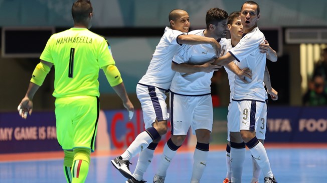 Đánh bại Guatemala, ĐT futsal Italia vươn lên dẫn đầu bảng C