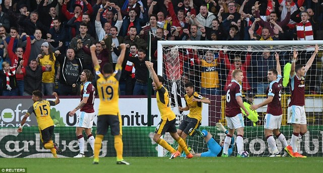 Video bàn thắng: Burnley 0-1 Arsenal (Vòng 7 - Ngoại hạng Anh)