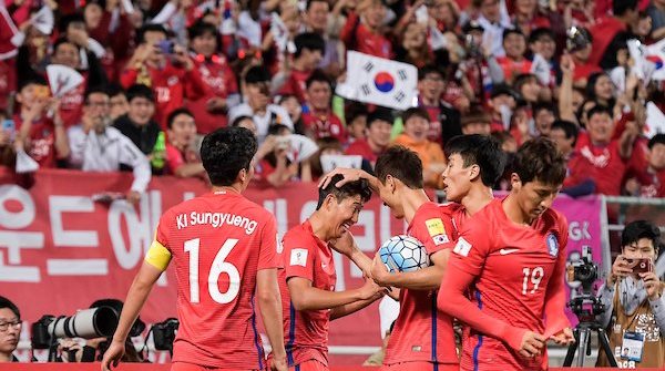 VIDEO: Heung-Min Son tỏa sáng giúp Hàn Quốc đánh bại Qatar