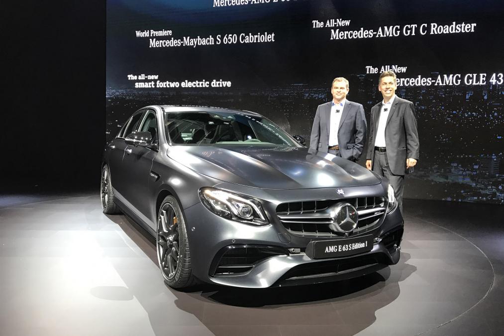 Mercedes-AMG A63 thế hệ mới: Siêu mạnh, siêu sang