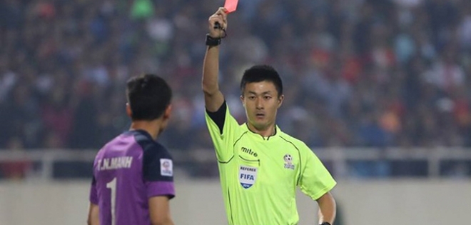Thủ môn Nguyên Mạnh lên tiếng về thẻ đỏ trong trận bán kết AFF Cup 2016