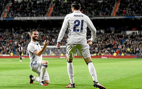 Video bàn thắng: Real Madrid 3-2 Deportivo (Vòng 15 La Liga)