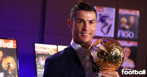 Ronaldo nói gì sau khi nhận Quả bóng vàng 2016?