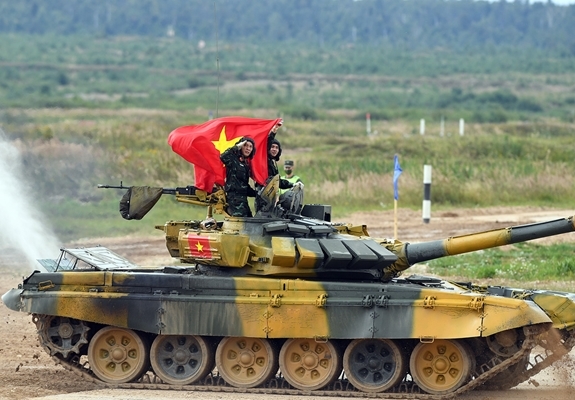 Thi đấu xuất sắc, đội xe tăng Việt Nam mang về vinh quang tại Army Games 2020
