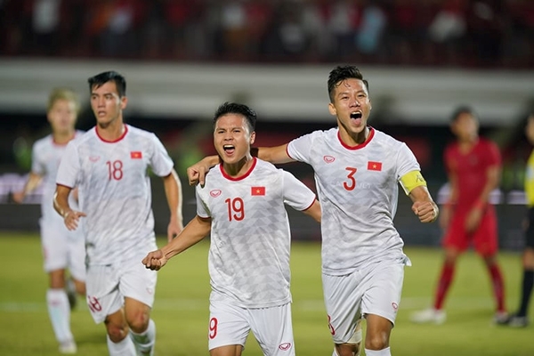 Báo châu Á xếp hạng top 5 cầu thủ hay nhất Việt Nam năm 2019