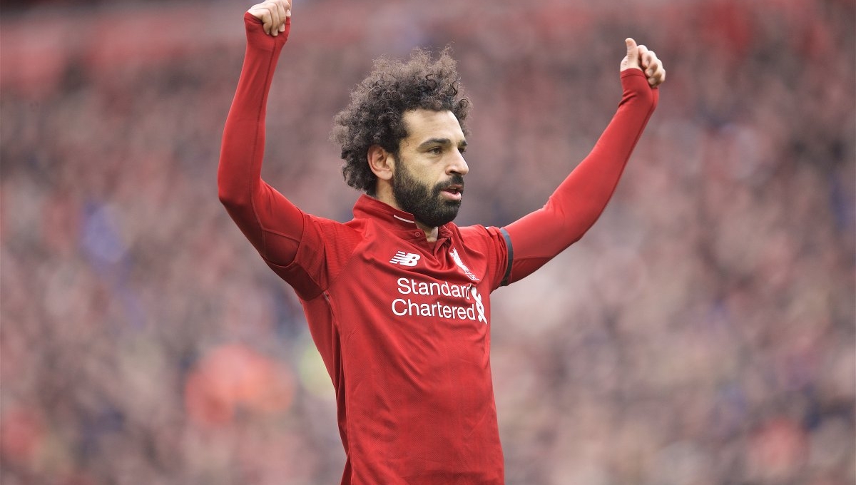 Salah xé lưới Chelsea, Liverpool đòi lại ngôi đầu bảng