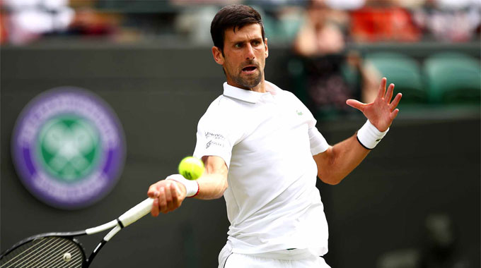 Djokovic dễ dàng lọt vào bán kết Wimbledon