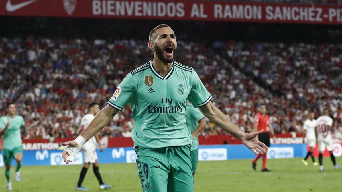 Benzema tỏa sáng, Real Madrid thắng sát nút Sevilla