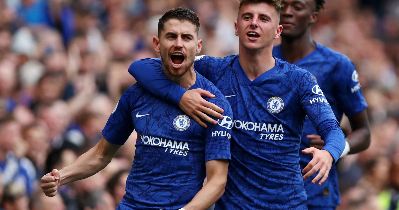 Jorginho tỏa sáng, Chelsea kiếm trọn 3 điểm trên sân nhà