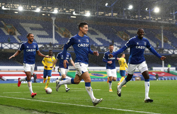 James Rodriguez thăng hoa, Everton vươn lên số 1 Ngoại hạng