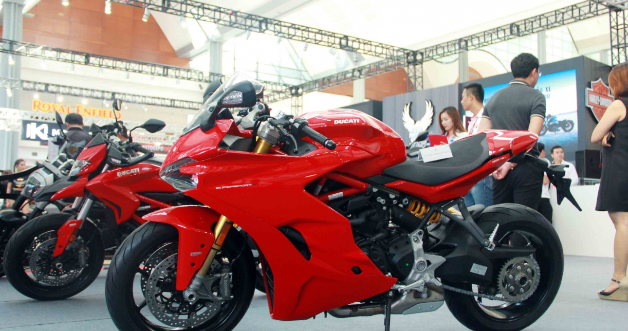 Vì sao Ducati Panigale V4 S trở thành 'mẫu xe máy năm 2018'