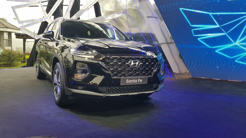 3.000 người đặt mua Hyundai Santa Fe 2019 chỉ trong nửa tháng