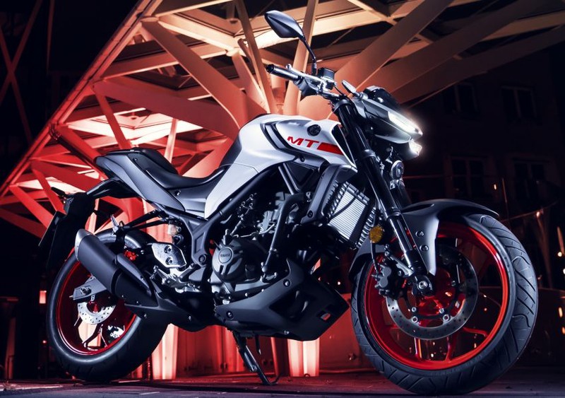 Yamaha MT-03 2020 giá từ 106 triệu đồng: Thể thao và hiện đại hơn