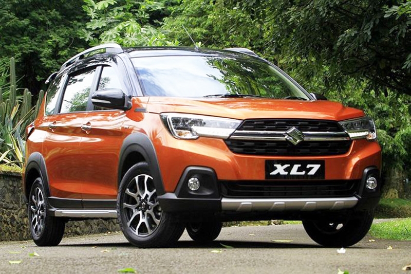 MPV giá rẻ Suzuki XL7 cập bến Việt Nam, đe nẹt Mitsubishi Xpander