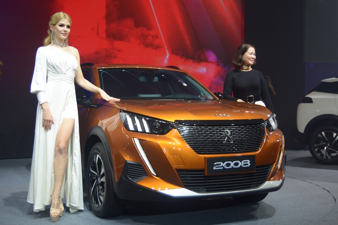 Giá lăn bánh Peugeot 2008 vừa ra mắt tại Việt Nam