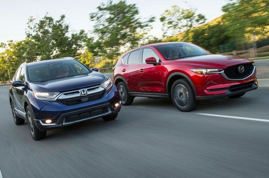 Giá hấp dẫn, Mazda CX-5 bất ngờ “vượt mặt” Honda CR-V năm 2020