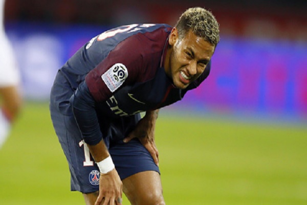 Neymar báo 'tin vui' cho MU ở Champions League