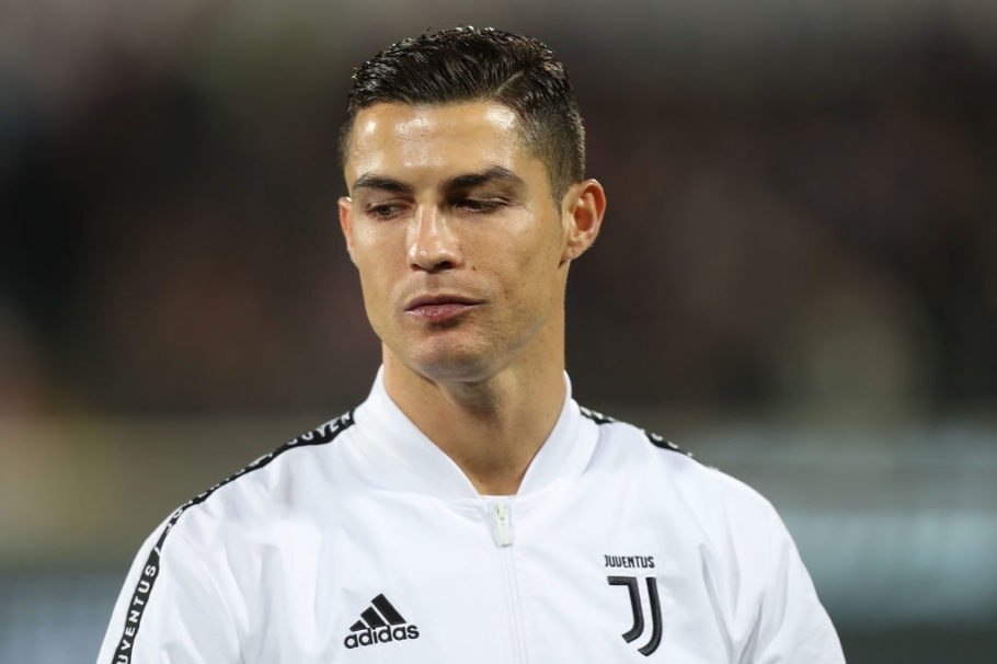 FIFA 19 loại Ronaldo khỏi ảnh bìa vì nghi án hiếp dâm