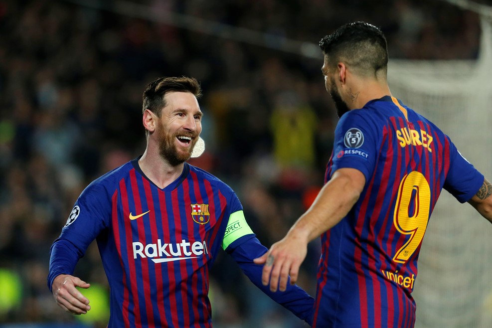 Messi rực sáng, Barca dễ dàng vào tứ kết Champions League