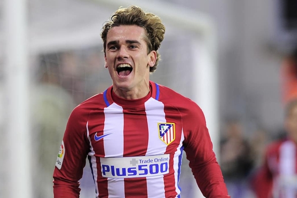 Chuyển nhượng sáng 25/1: MU chia tay thêm cầu thủ, Chelsea-Real phá đám vụ Griezmann