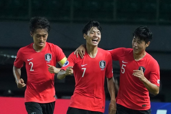 Thắng kịch tính Jordan, U19 Hàn Quốc dẫn đầu bảng C