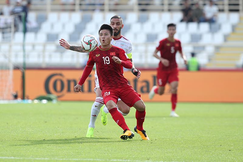 ĐT Việt Nam tiếp tục thăng tiến trên BXH FIFA