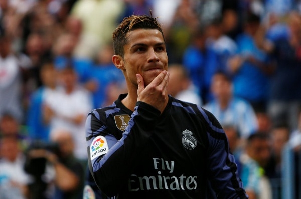 Ronaldo và Real Madrid lập kỷ lục cực khủng