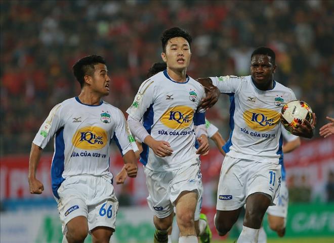 Lịch thi đấu vòng 6 V.League: Quang Hải xuất trận