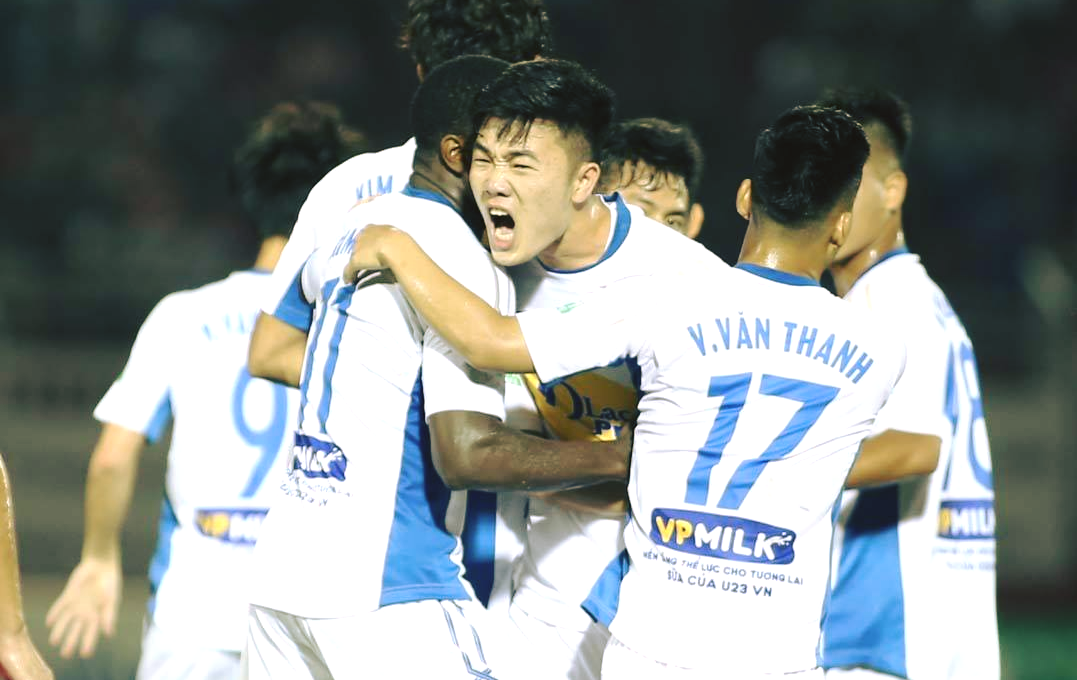  Bảng xếp hạng vòng 7 V.League: Bất ngờ Hà Nội, HAGL