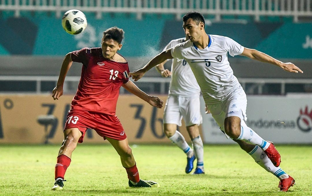 Thắng Hong Kong, U23 Uzbekistan vào tứ kết ASIAD