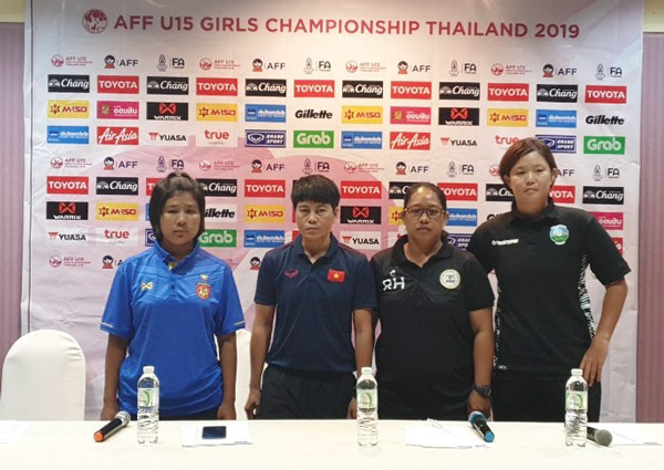 HLV U15 Việt Nam khiêm tốn trước giải Đông Nam Á