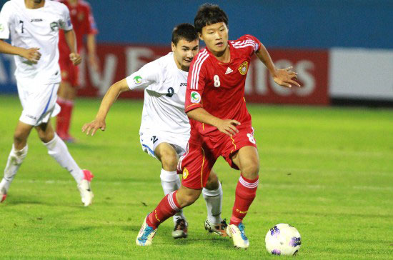 Cầu thủ Trung Quốc: 'Việt Nam mạnh, nhưng đá chính thức sẽ khác'
