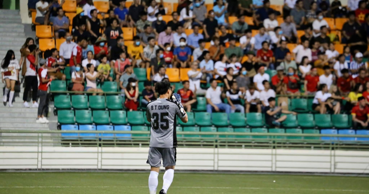 VIDEO: Trò cưng HLV Park Hang Seo mắc sai lầm tại AFC Cup
