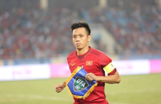 Why was Van Quyet dismissed from the Vietnam squad before the World Cup qualifier against Thailand?