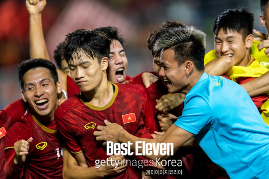 Báo Hàn Quốc: '2019 là năm của bóng đá Việt Nam'