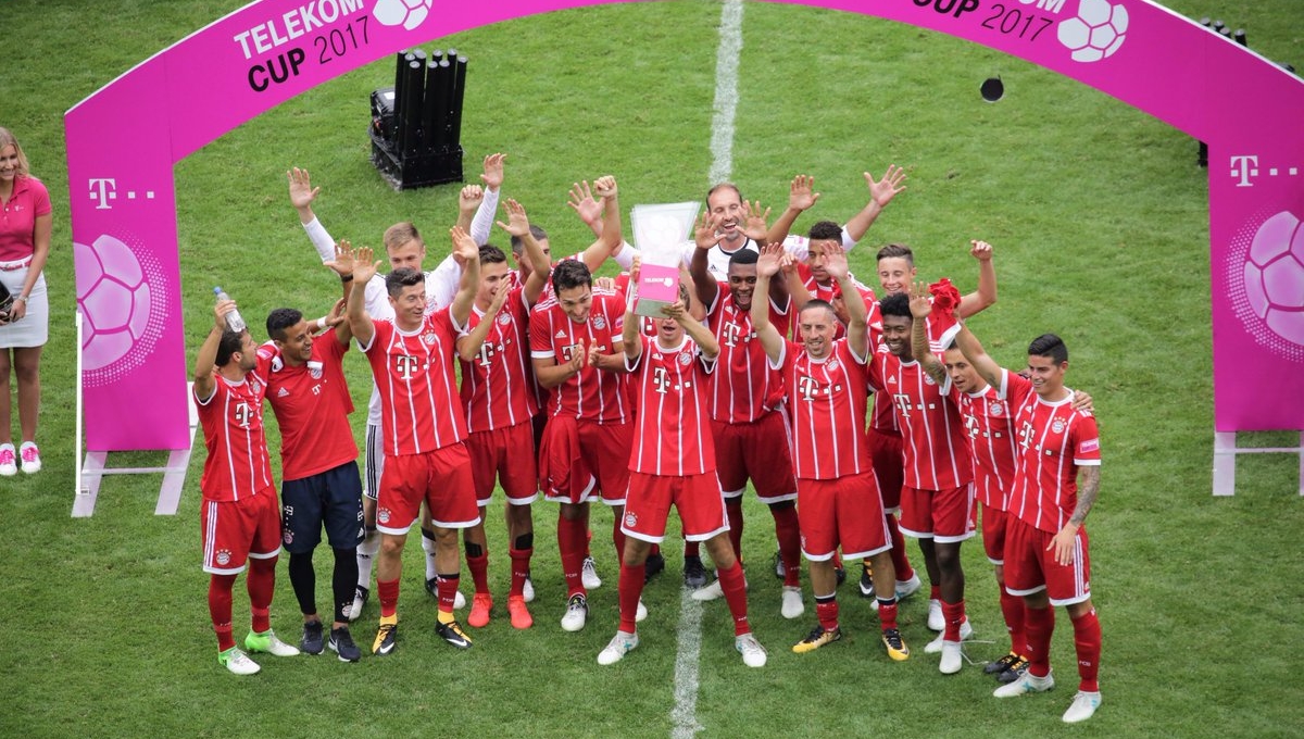 Highlights: Bayern Munich 2-0 W. Bremen (Telekom Cup 2017)