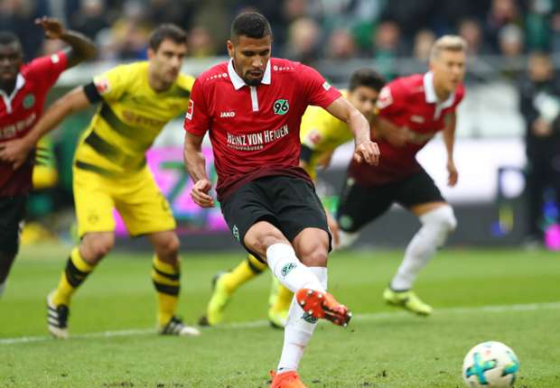 Highlights: Hannover 4-2 Dortmund (Vòng 10 - Bundesliga)