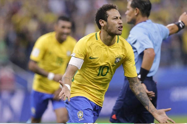 Brazil chạm tay vào tấm vé dự VCK World Cup 2018