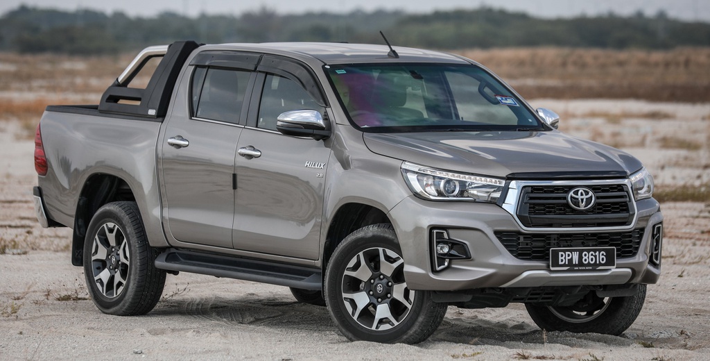 Toyota Hilux 2020 cải tiến diện mạo, nâng cấp động cơ