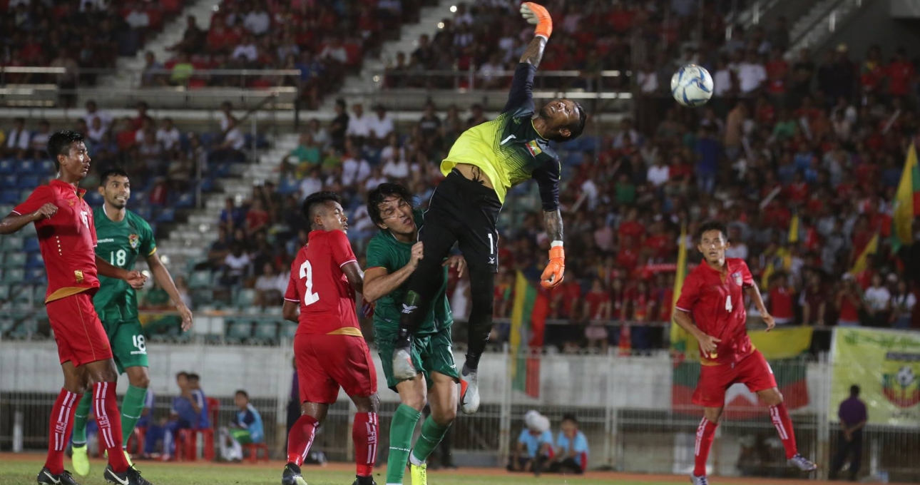 Myanmar chạy đà cho AFF Cup bằng trận thua thảm hại Bolivia