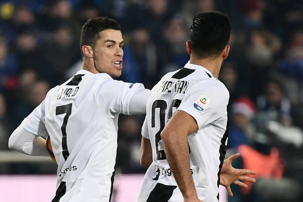 Vào sân từ ghế dự bị, Ronaldo lại sắm vai người hùng của Juventus