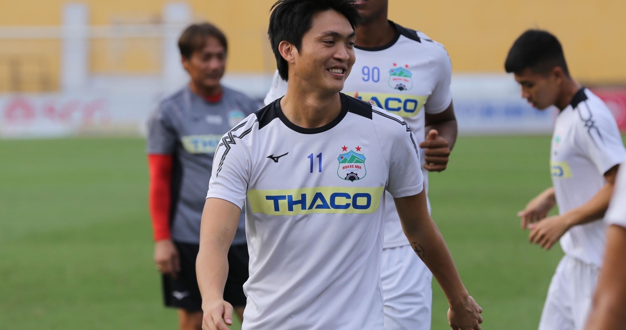 Sự trùng hợp giữa hai bàn thắng trong 4 năm của Nguyễn Tuấn Anh
