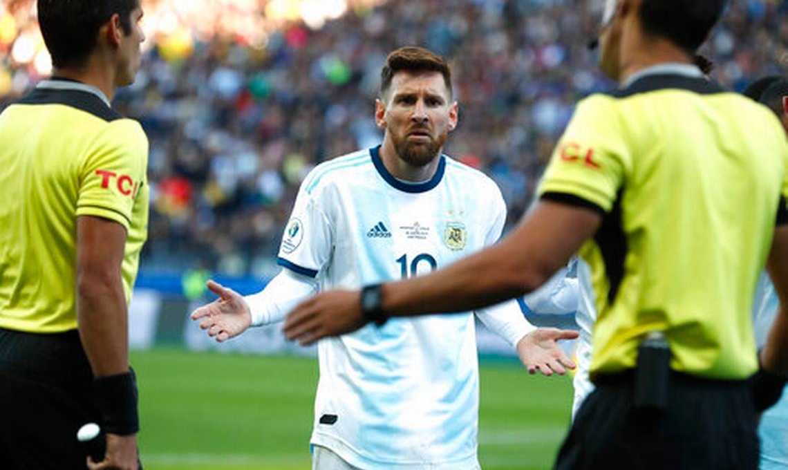 Messi chính thức bị treo giò tại vòng loại World Cup 2022