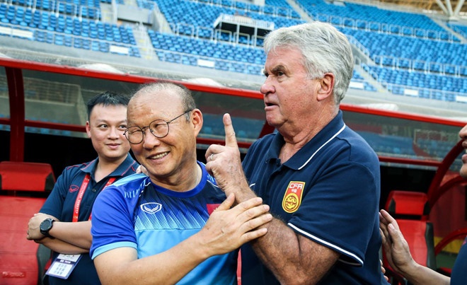 Báo Hàn chỉ ra nguyên nhân khiến HLV Hiddink bị Trung Quốc sa thải