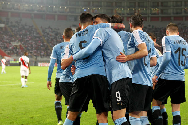 Vắng song tấu, Uruguay suýt ôm hận trước Á quân Copa America